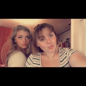 Meet your Posher, Kacey